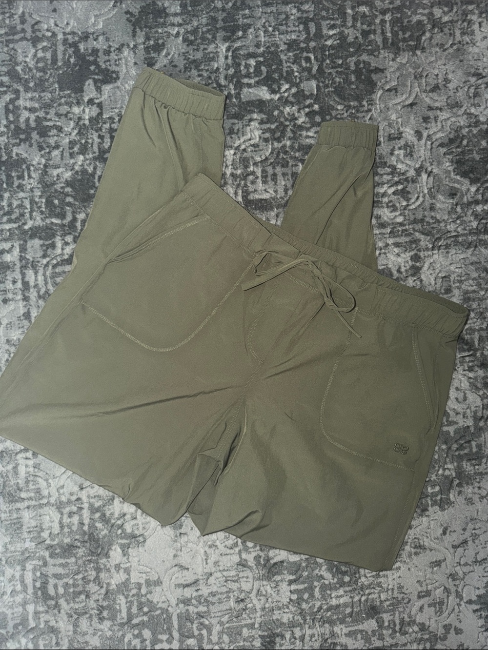 Albion Olive Drawstring Waist Joggers